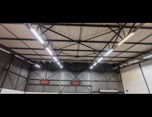INDUSTRIAL PROPERTY TO RENT IN SILVERTONDALE